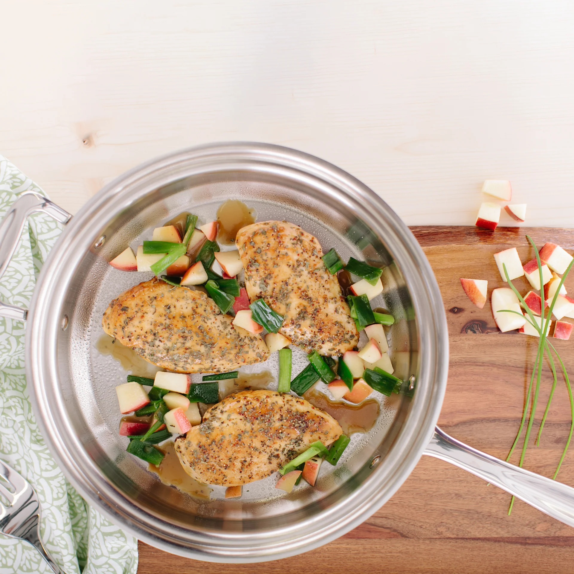 3.5 Quart Sauté Pan with Cover - Image 4